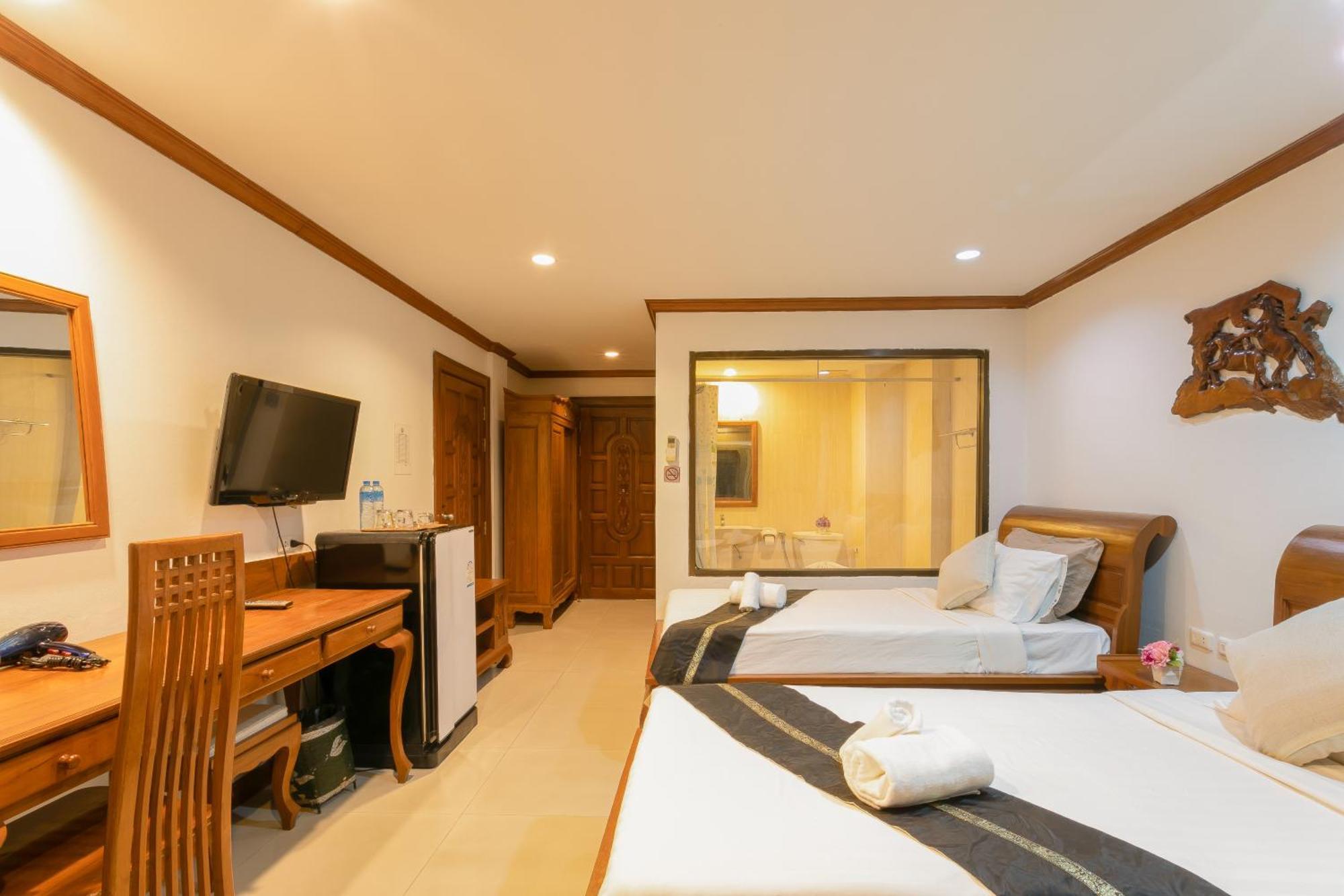 Best Venue Hotel Patong Buitenkant foto
