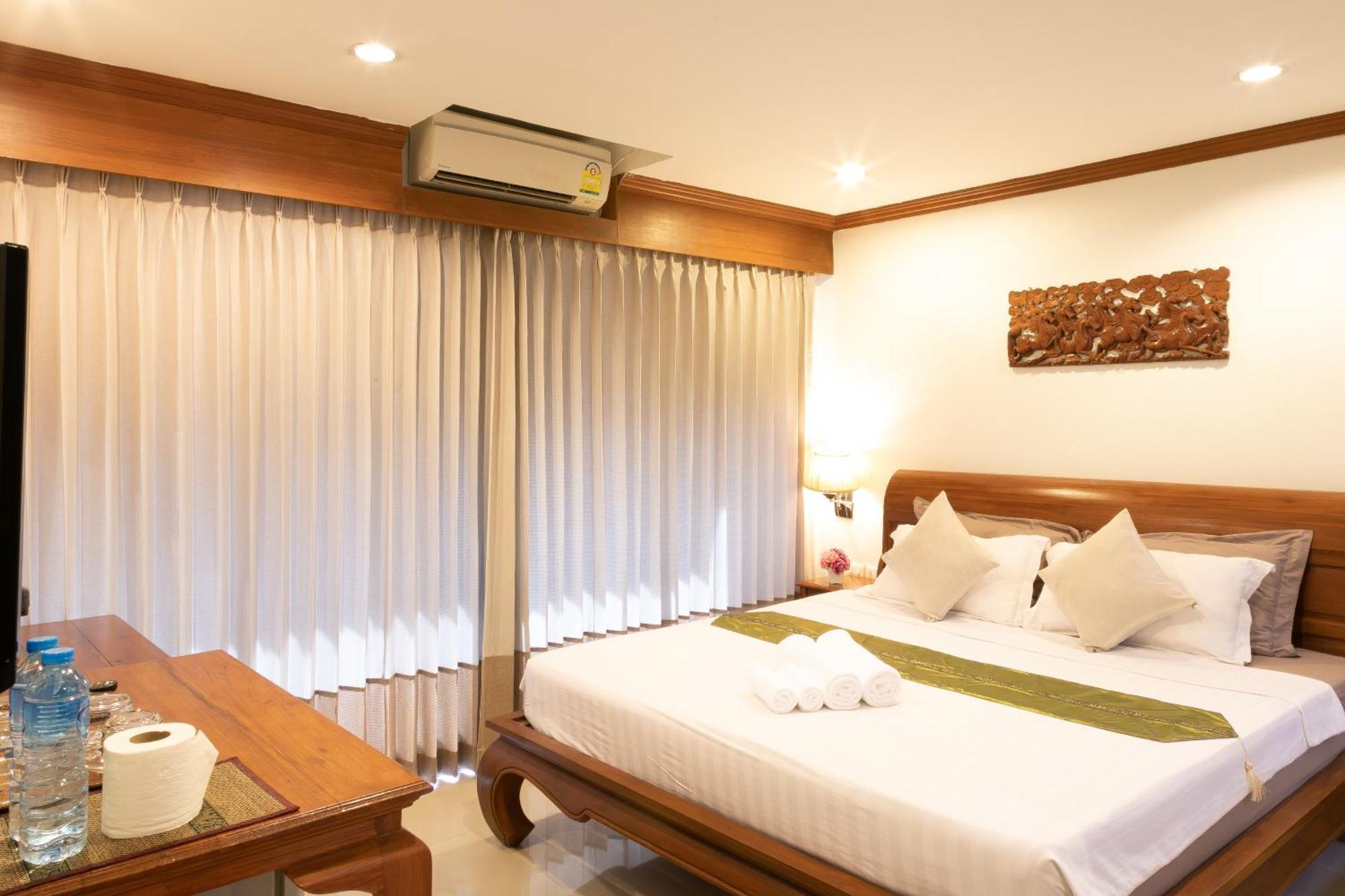 Best Venue Hotel Patong Buitenkant foto